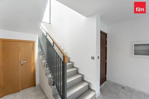 Villa de 4 dormitorios en Dubai, UAE No. 147829 13