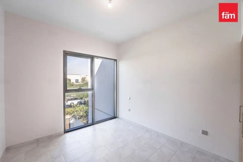 Villa de 4 dormitorios en Dubai, UAE No. 147829 8
