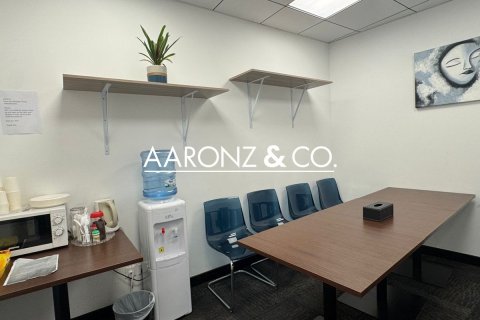 Office de 367m² en Business Bay, UAE No. 140657 10