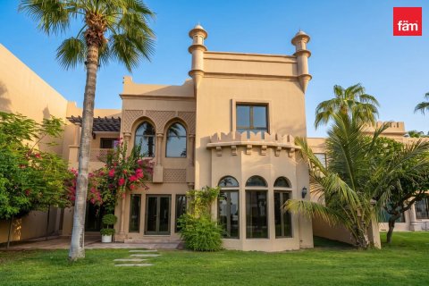 Villa de 4 chambres à Palm Jumeirah, UAE No. 203056 22
