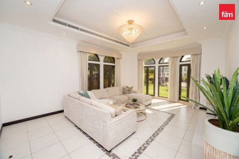 Villa de 4 chambres à Palm Jumeirah, UAE No. 203056 3