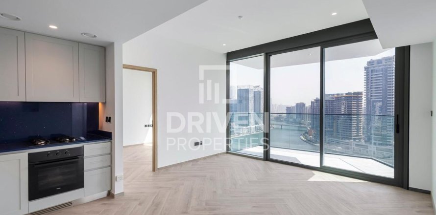 Appartement de 2 chambres à Business Bay, UAE No. 192377