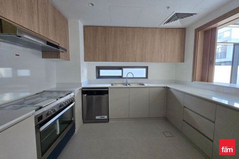 Вилла с 4 спальнями в Дубай, ОАЭ №141431 7