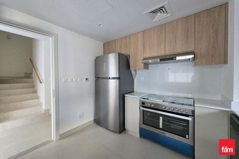 Вилла с 4 спальнями в Дубай, ОАЭ №141431 8