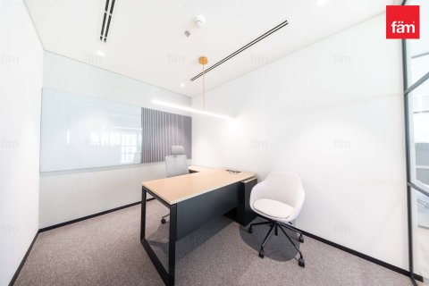 Office de 160.9m² à Dubai, UAE No. 141437 9