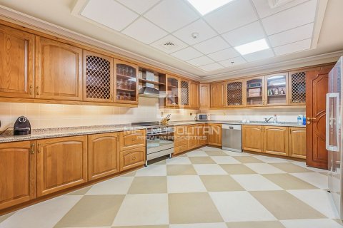 Квартира с 4 спальнями  №128031 17