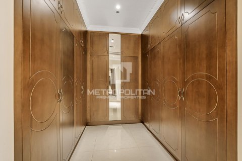 Квартира с 4 спальнями  №128031 30