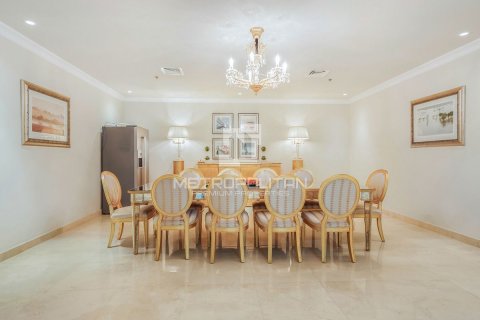 Квартира с 4 спальнями  №128031 15