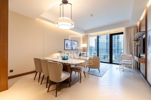 Apartment de 3 dormitorios en The Address Residences Dubai Opera, UAE No. 189934 3