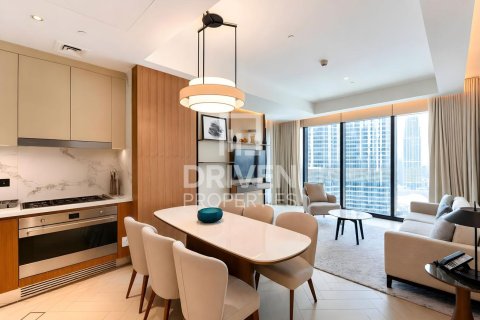 Apartment de 3 dormitorios en The Address Residences Dubai Opera, UAE No. 189935