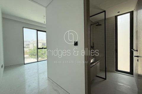 Villa de 4 dormitorios en Dubai, UAE No. 103600 10
