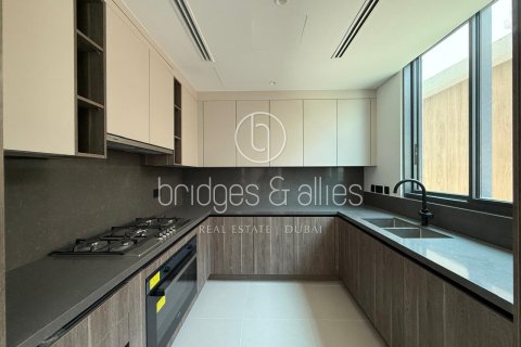 Villa de 4 dormitorios en Dubai, UAE No. 103600 7