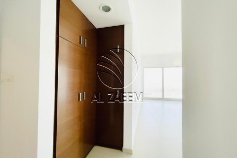 Apartment de 2 dormitorios en Shams Abu Dhabi, UAE No. 90237 5
