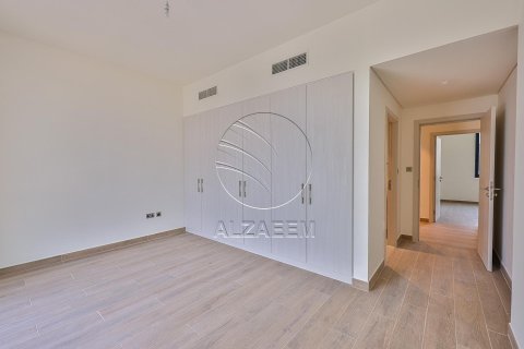 3 bedrooms Townhouse on the Yas Island, UAE No. 90236 10