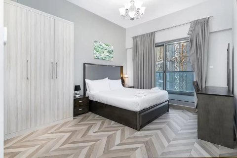4 bedrooms Apartment in Dubai, UAE No. 183480 10