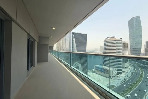 4 bedrooms Apartment in Dubai, UAE No. 183480 7
