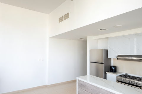 2 bedrooms Apartment in Dubai, UAE No. 183479 4