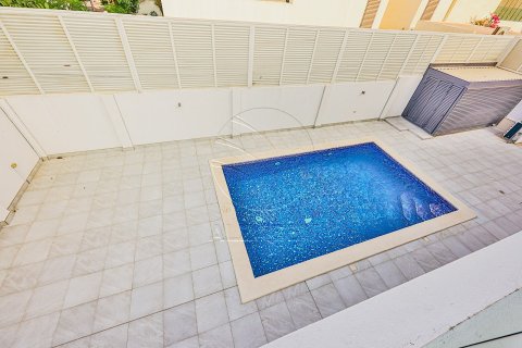 Villa de 5 dormitorios No. 127685 7