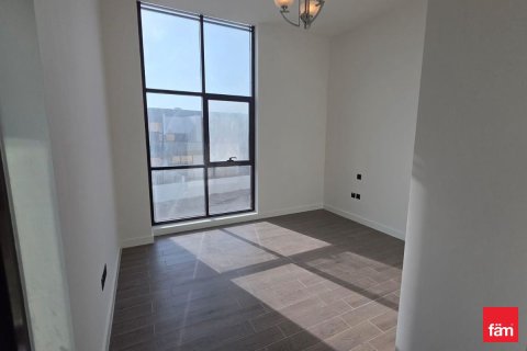 5 bedrooms Townhouse  No. 131996 14