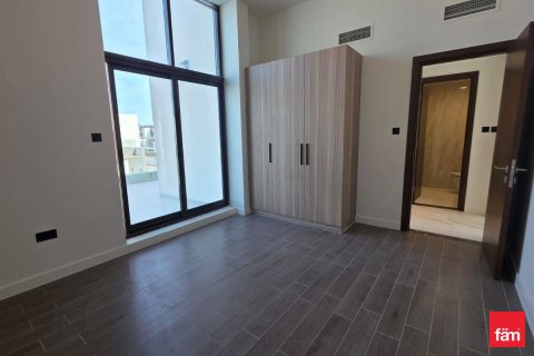 5 bedrooms Townhouse  No. 131996 23