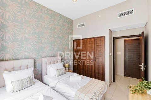 2 bedrooms Apartment in Boulevard Central Towers, UAE No. 192601 14