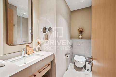 2 bedrooms Apartment in Vida Residences Dubai Mall, UAE No. 192599 16