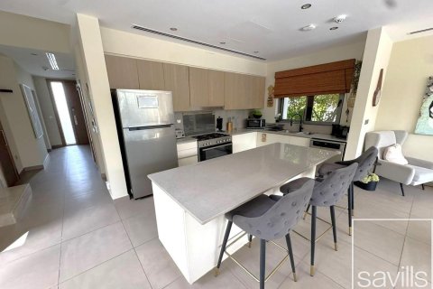4 bedrooms Villa in Sidra Villas, UAE No. 194541 6