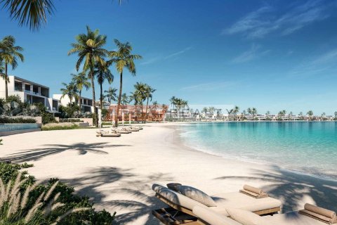 4 bedrooms Townhouse in Dubai, UAE No. 205912