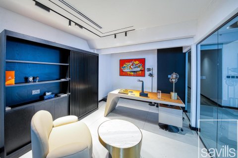 4 bedrooms Penthouse in Elite Residence, UAE No. 203716 25