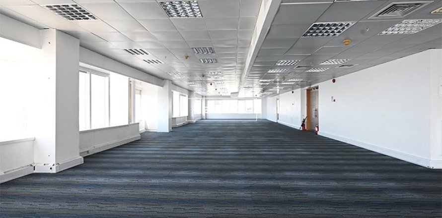 744.3m² Cafe / restaurant No. 120484