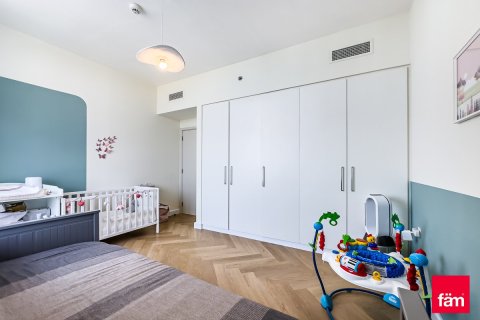 Квартира с 3 спальнями  №120482 12