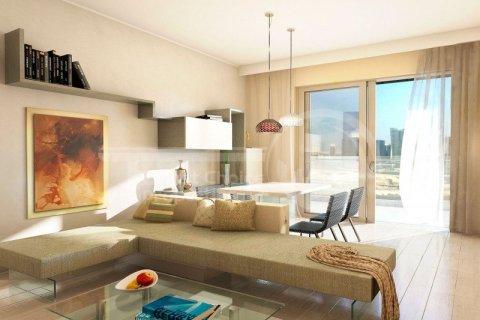 Apartment de 2 dormitorios en Oasis Residences, UAE No. 172487 12