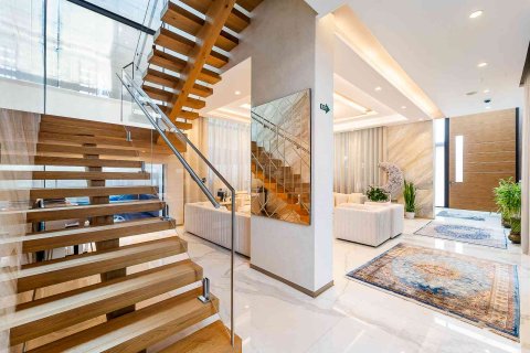 Вилла с 4 спальнями в Джумейра, ОАЭ №146988 16