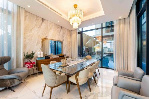 Вилла с 4 спальнями в Джумейра, ОАЭ №146988 12