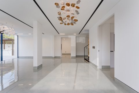 Вилла с 5 спальнями в Jumeirah Park, ОАЭ №146989 6