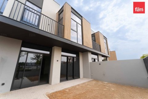 Townhouse de 3 dormitorios  No. 109511 2