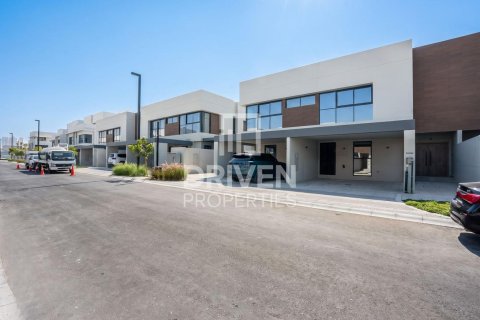 3 غرف نوم فيلا في Dubai Land, الإمارات العربية المتحدة رقم 191320 28