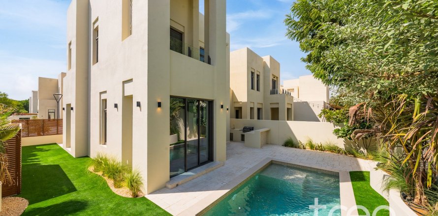 Villa de 3 dormitorios en Mira Oasis, UAE No. 186653