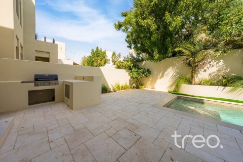 Villa de 3 dormitorios en Mira Oasis, UAE No. 186653 24