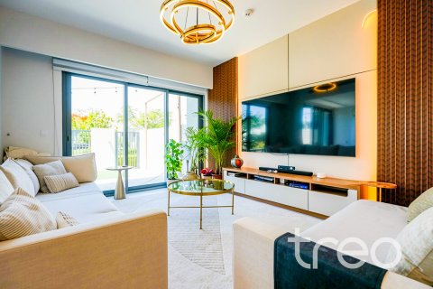 4 bedrooms Townhouse in Dubai, UAE No. 186657 7