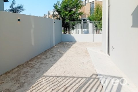 4 bedrooms Townhouse in Mudon, UAE No. 186652 20