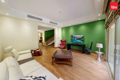 Villa de 5 dormitorios en Wadi Al Safa 2, UAE No. 167826 10
