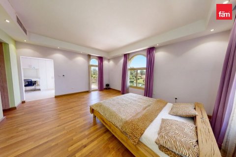 Villa de 5 dormitorios en Wadi Al Safa 2, UAE No. 167826 16