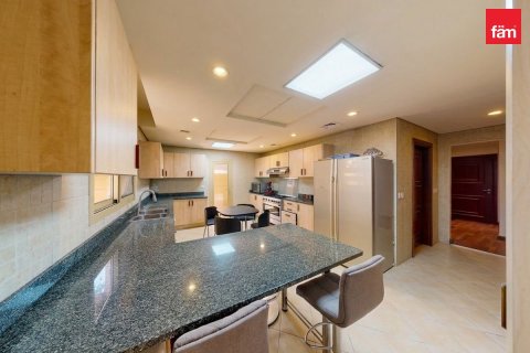 Villa de 5 dormitorios en Wadi Al Safa 2, UAE No. 167826 6