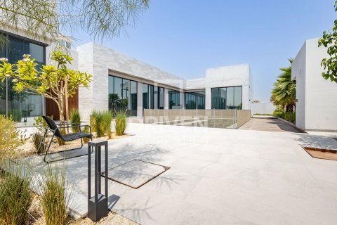 Villa de 5 dormitorios en Nadd Al Sheba, UAE No. 85433 3