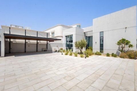 Villa de 5 dormitorios en Nadd Al Sheba, UAE No. 85433 4