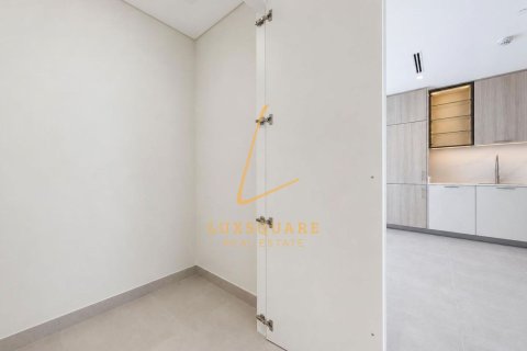 Apartment de 2 dormitorios en Dubai Hills Estate, UAE No. 205629 13