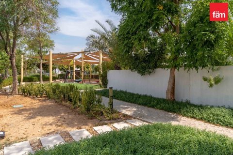 Villa de 3 dormitorios en Dubai, UAE No. 186386 25