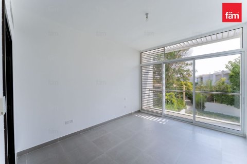 Villa de 3 dormitorios en Dubai, UAE No. 186386 11