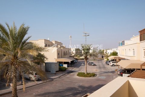 3 bedrooms Townhouse  No. 117237 2